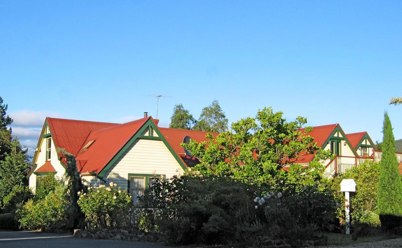 Grove Crabtree House B&B 외부 사진